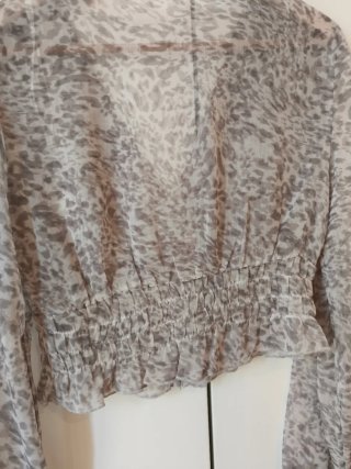 Blusa estampada manga larga