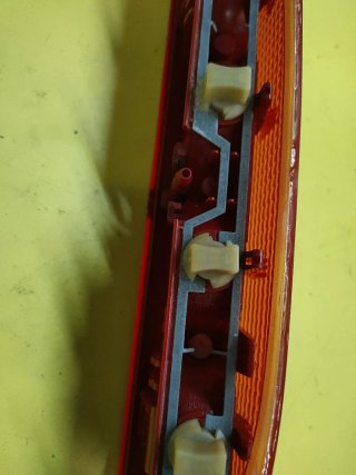 TERCERA LUZ FRENO PEUGEOT 30SW FAMILIAR 6350Q2