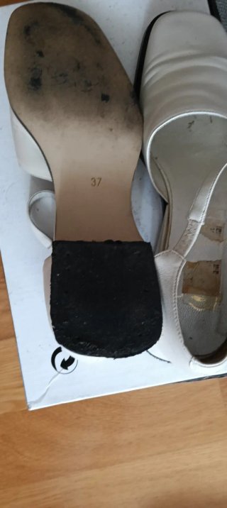 Zapatos blancos retro Ilmara T37 tacón 4cm