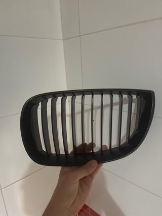 Parrillas BMW (2 unidades) E81/E82/E87/E88