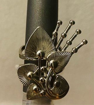 Anillo Acero Diseño Floral Ajustable