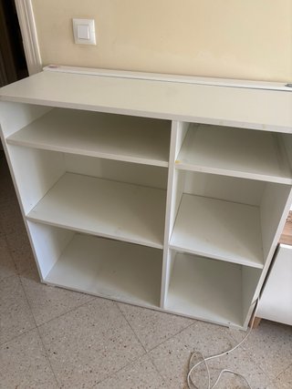 Mostrador blanco con LED