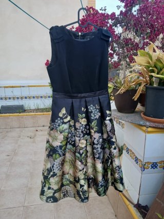 Vestido Ted Baker Negro Estampado