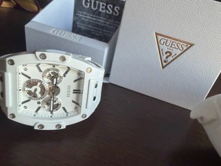 Reloj Guess  Blanco