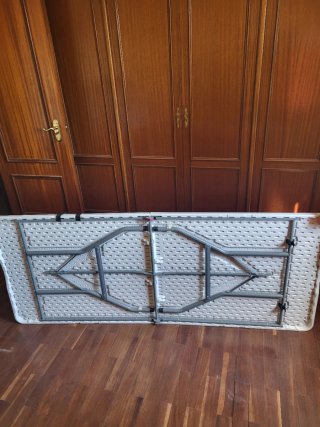 Mesa plegable rectangular