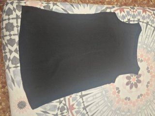 Top de mujer SISLEY negro T. S