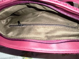 Bolso mediano de terciopelo sin estrenar