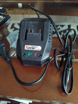 Cargador Parkside X20V Team