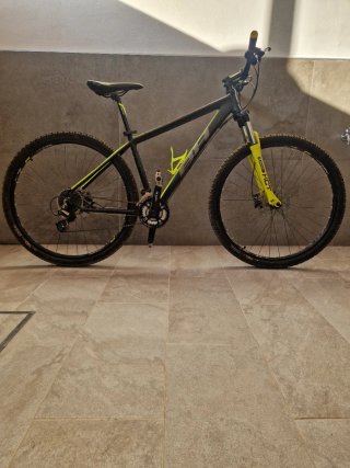 Bicicleta de Montaña BH