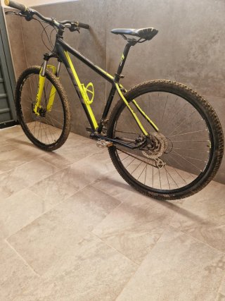 Bicicleta de Montaña BH