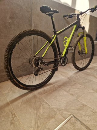 Bicicleta de Montaña BH