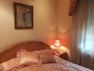 Base de cama con mando Armario, mesita sinfonier