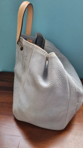 Bolso CH Piel Celeste