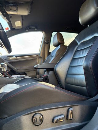 Volkswagen Golf 7 GTI 300CV  ACEPTO CAMBIOS