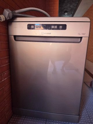 Lavavajillas Indesit