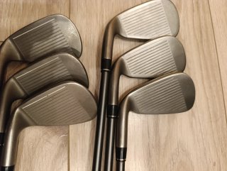 Set de Palos TaylorMade RBZ