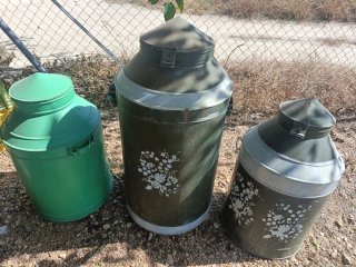 Bidón metálico verde antiguo oferta Los 3 bidones