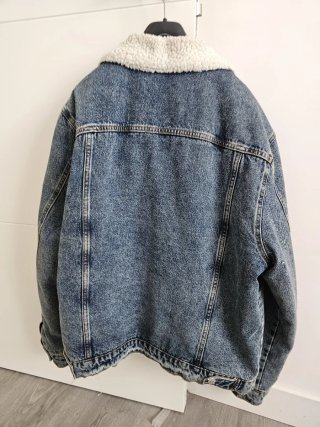 Chaqueta vaquera Bershka borreguito