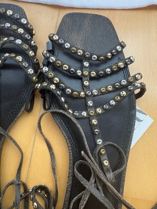 Sandalias Zara nuevas sin estrenar.