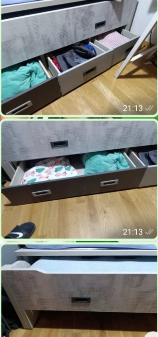 Doble cama juvenil con cajones.