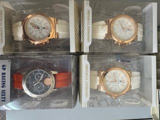 Pack de 4 relojes.