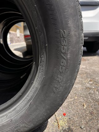Neumáticos Michelin 235/65R17