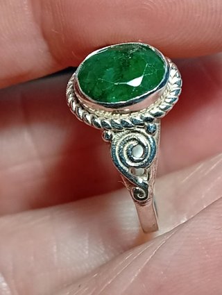Anillo Plata Ley Esmeralda Talla Ovalada