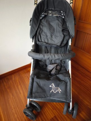 Carrito Paraguas Negro