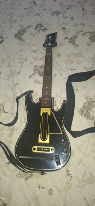 Guitar hero live ps4