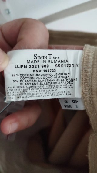 Falda Armani Talla L Beige