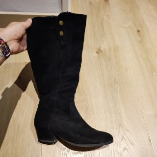 Botas de ante negras altas