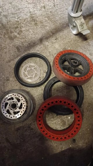 Máquina cambiadora de neumáticos para patinete