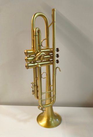 Trompeta Bach Stradivarius 43 Lacado Mate