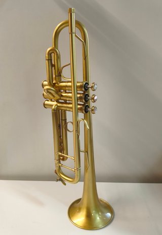 Trompeta Bach Stradivarius 43 Lacado Mate