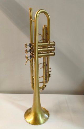 Trompeta Bach Stradivarius 43 Lacado Mate