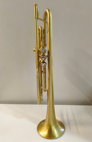 Trompeta Bach Stradivarius 43 Lacado Mate