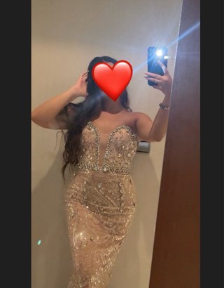 Vestido de fiesta rosa y plateado
