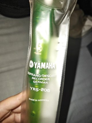 Flauta dulce Yamaha verde