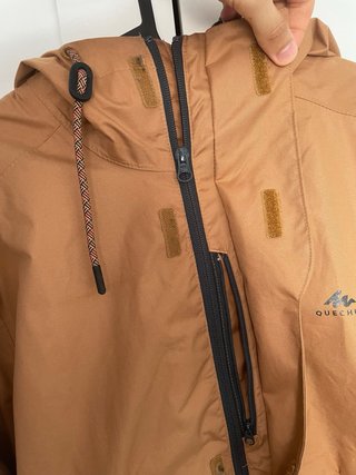Chubasquero Quechua Talla L Marrón