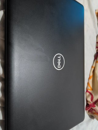 Portátil Dell 17,3 pulgagas i7/nvidia.