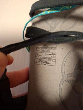 Sandalias Merrell Mujer Negro y Turquesa