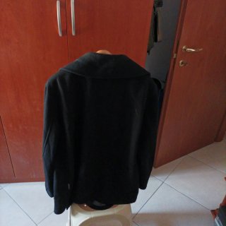 Cappotto donna nero con bottoni in cachemire