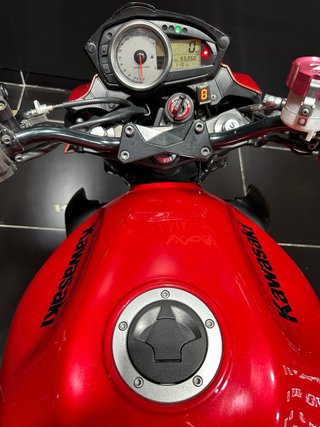 Z750 DESDE 84€/MES