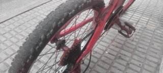 Bicicleta Neuzer Roja