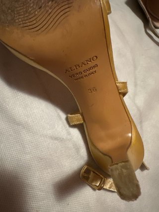 Zapatos Albano Talla 36 Dorados Venta en persona