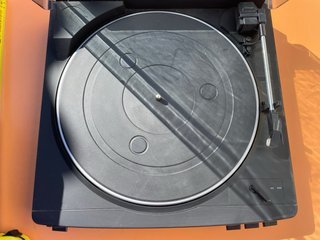 Tocadiscos Aiwa Automático Negro