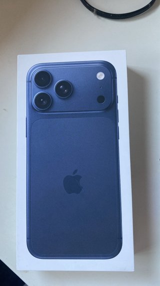 iPhone 17 Pro Max Azul