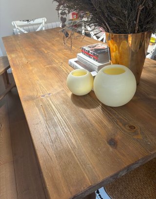 Tavolo da pranzo in legno rustico