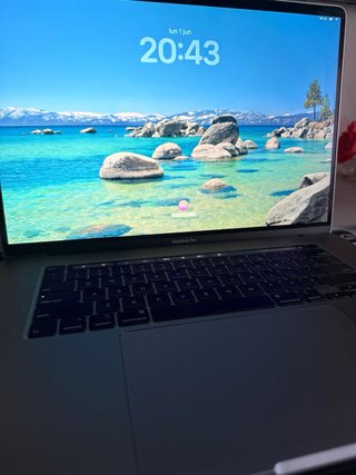 MacBook Pro 16 2019 i7