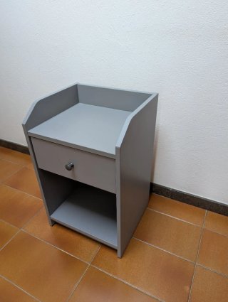 Mesa de noche Ikea